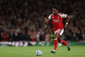 廷伯：进球前马杜埃凯大喊射门，替补登场的队友们发挥得很出色